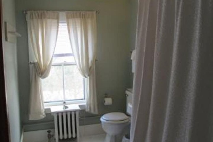 Room 44 of 89