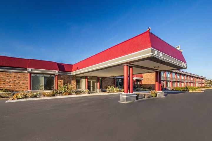 Hotel 5 of 34