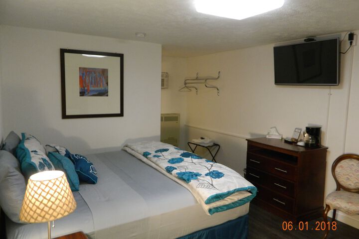 Lake Land Inn
