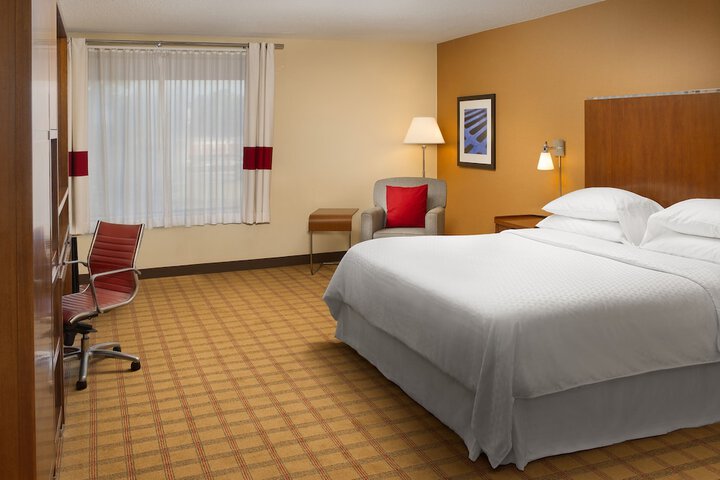 Room 21 of 35