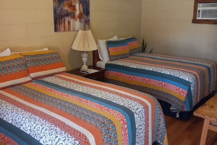 Room 14 of 25