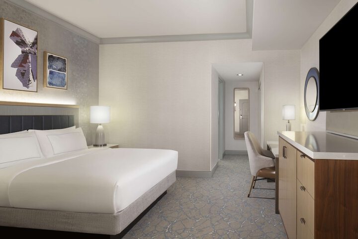 Hilton Anatole