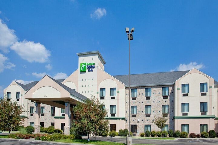 Hotel 4 of 45