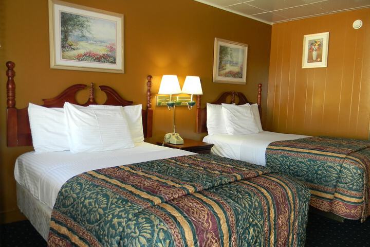 Room 13 of 21