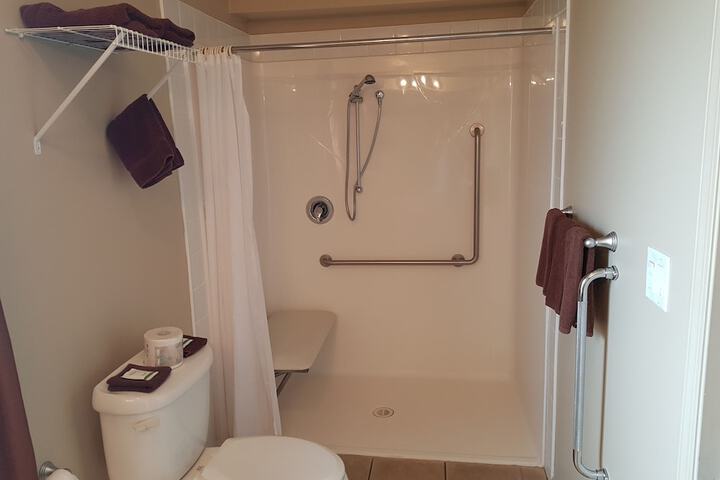 Room 9 of 35