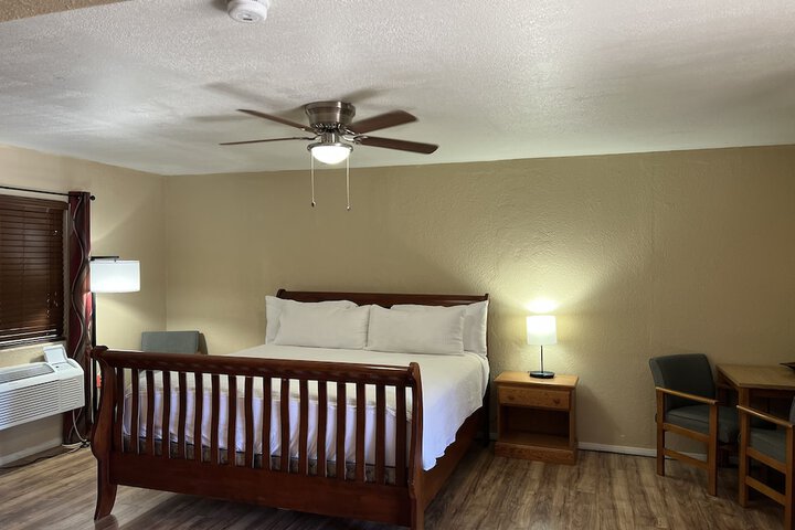 Room 22 of 59