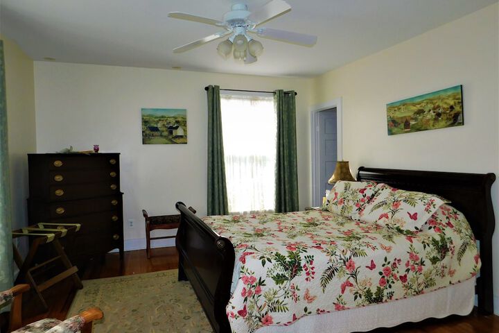 Room 13 of 39