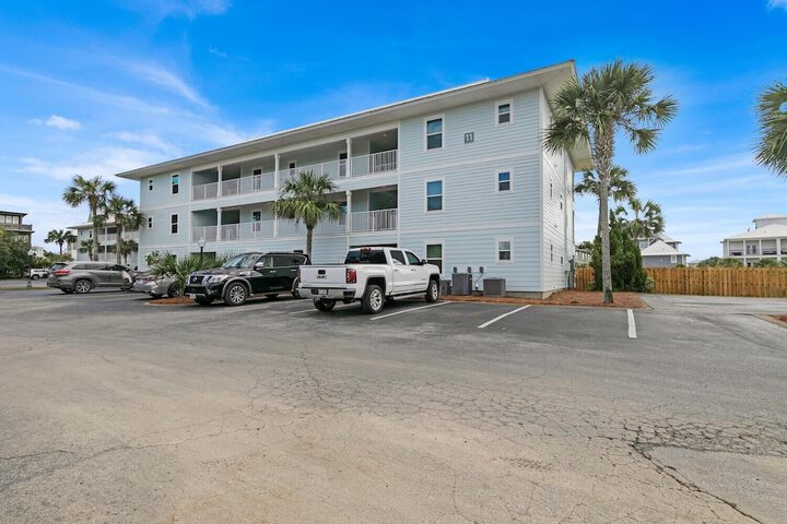 Hotel 3 of 54