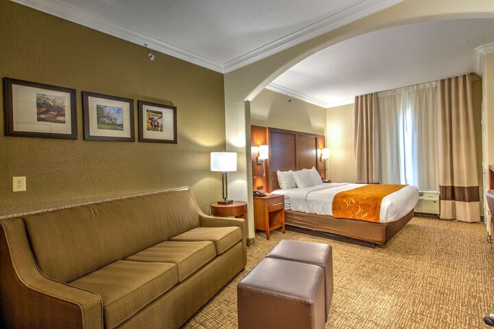 Room 16 of 34