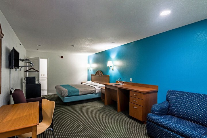 Motel 6 Azle TX