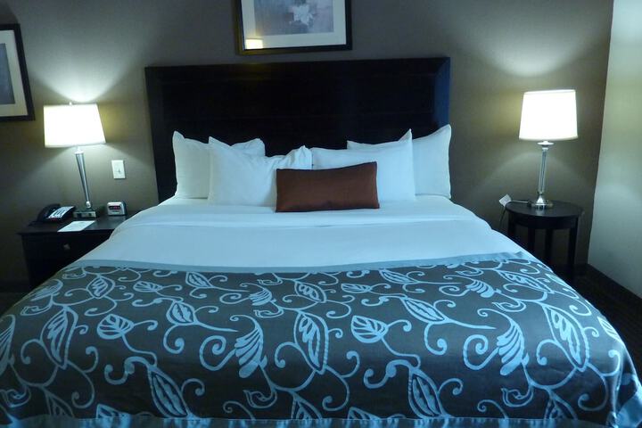 Room 15 of 25