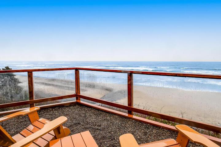 Blue Sea Oceanfront Cottage