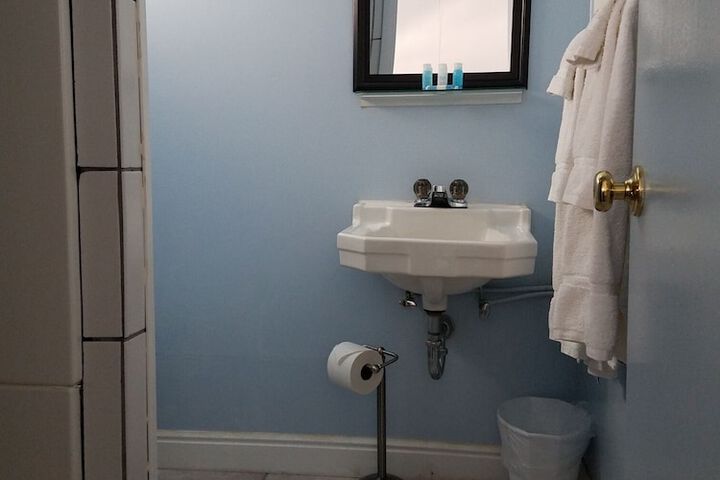 Room 55 of 86
