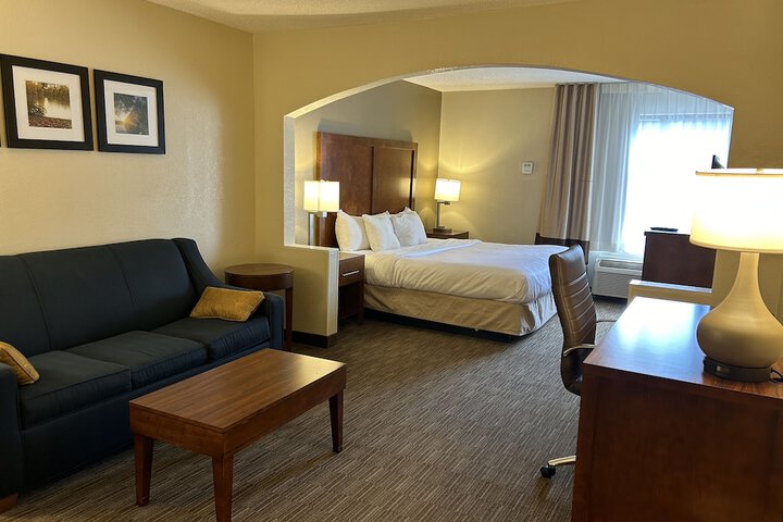 Room 19 of 34