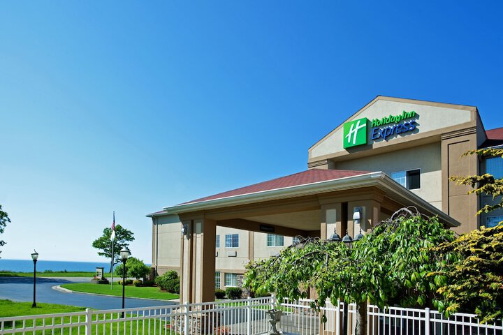 Hotel 6 of 82