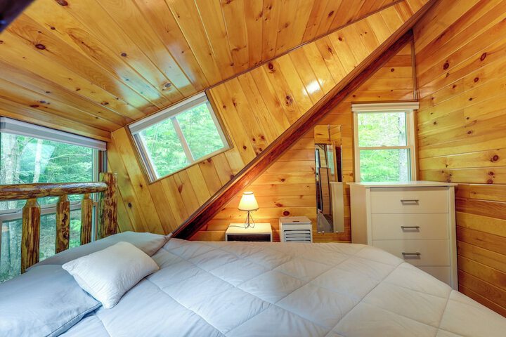Cozy Elizabethtown Cabin w / Fire Pit!