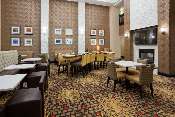 Hotel Interior 7 of 39