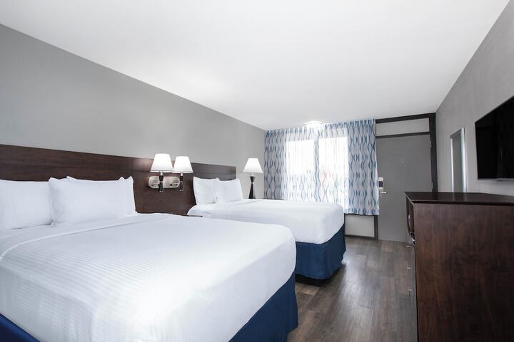 Room 17 of 25