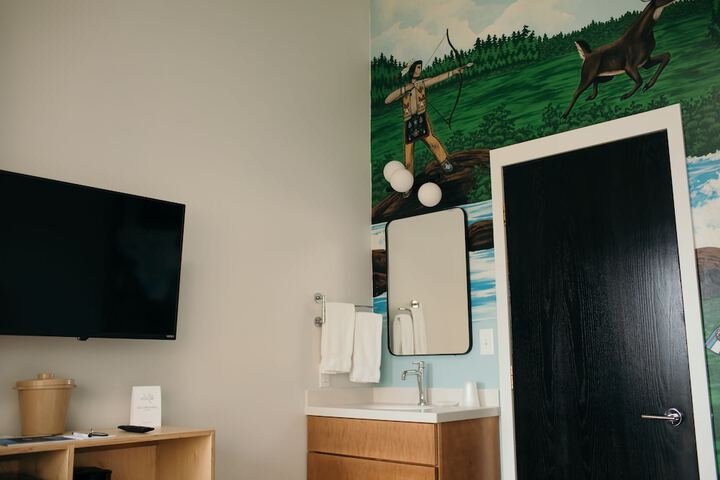 Room 57 of 156