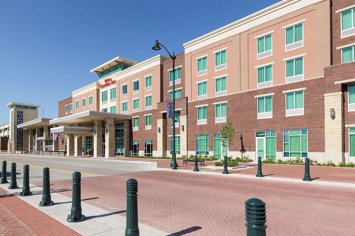 Hotel 4 of 53