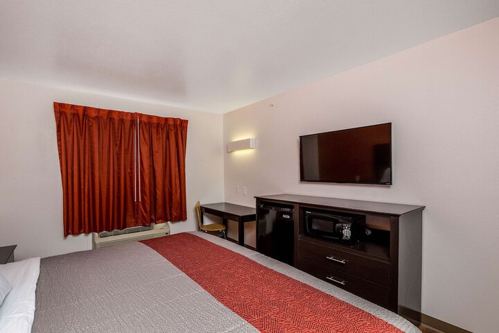 Room 29 of 40