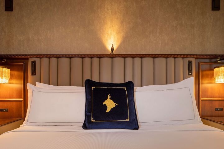 The Peregrine Omaha Downtown Curio Collection by Hilton