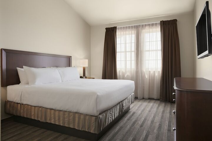 Room 16 of 29