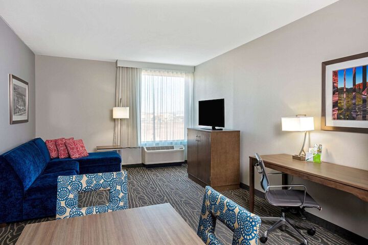 Room 36 of 44