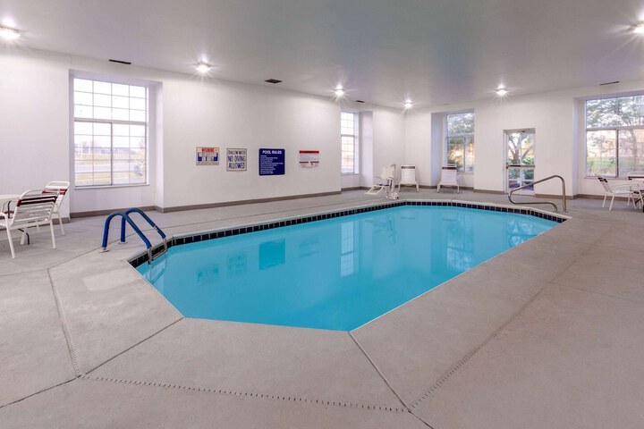 Pool 6 of 31