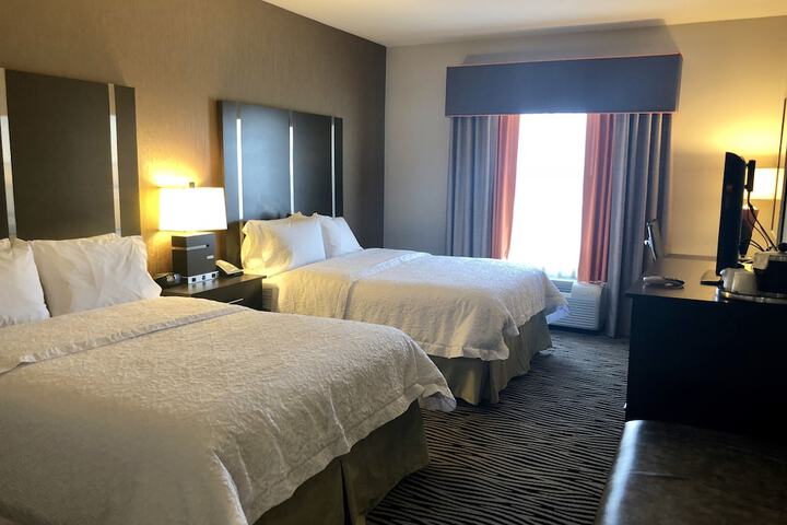 Room 25 of 54