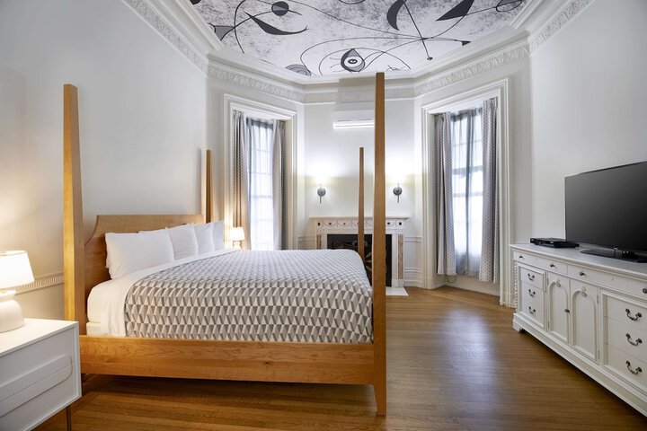 Room 36 of 91