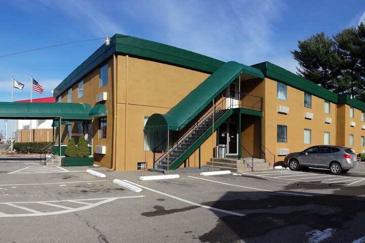 Hotel 3 of 36