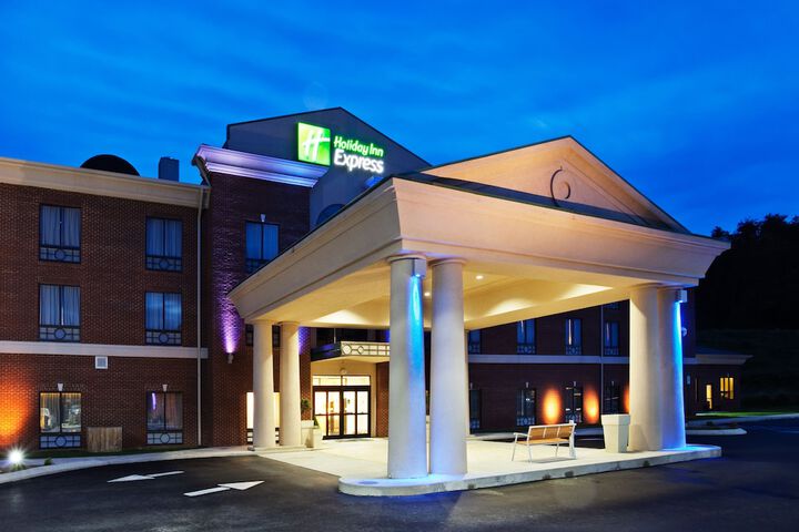 Hotel 5 of 41