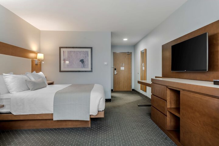 Room 21 of 43