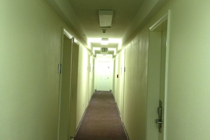 Ballroom/Hall 6 of 6