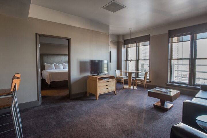Room 41 of 67