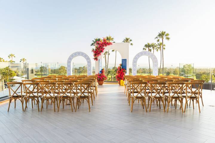 VEA Newport Beach a Marriott Resort & Spa