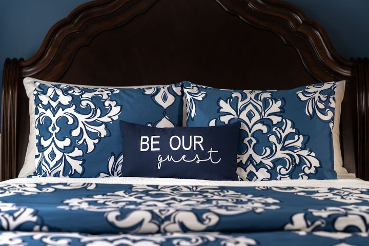 1802 House Bed and Breakfast