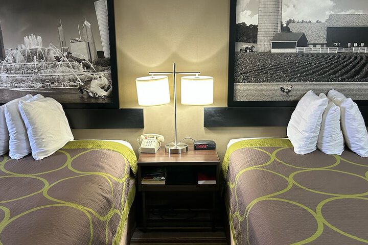 Room 13 of 60