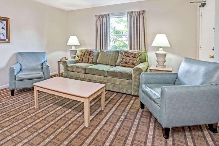 Super 8 by Wyndham Kissimmee