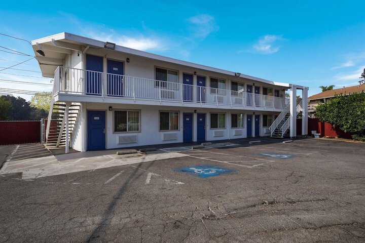Motel 6 Concord CA