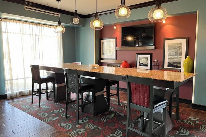 Quality Inn & Suites Pearsall