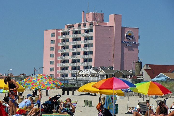Port-O-Call Hotel