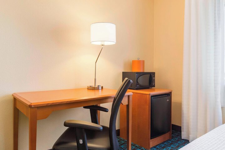 Room 12 of 23