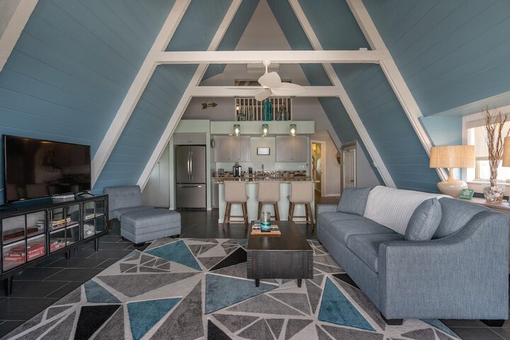 THE ISO HOTEL Trademark Collection by Wyndham