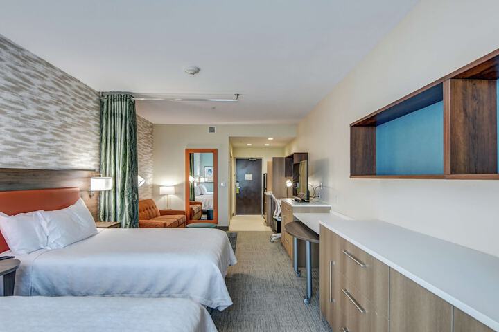 Room 16 of 41