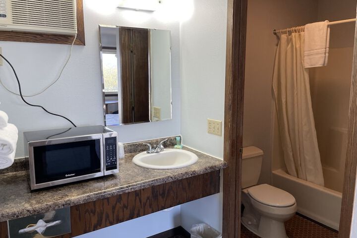 Room 41 of 53
