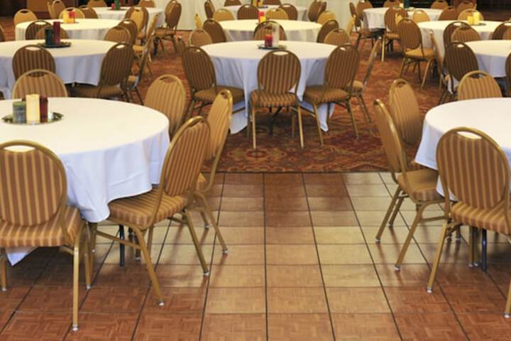 Staybridge Suites Wisconsin Dells - Lake Delton by IHG