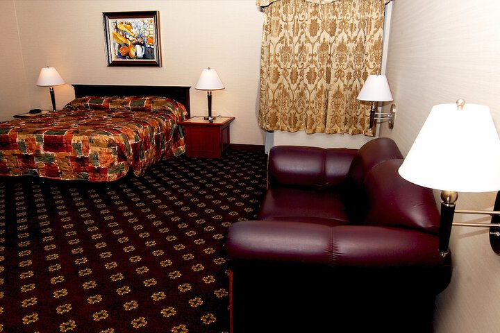 Room 23 of 37