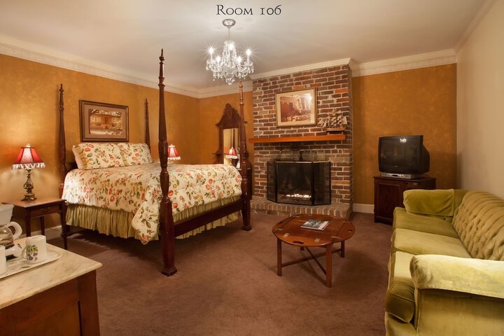 Room 95 of 170